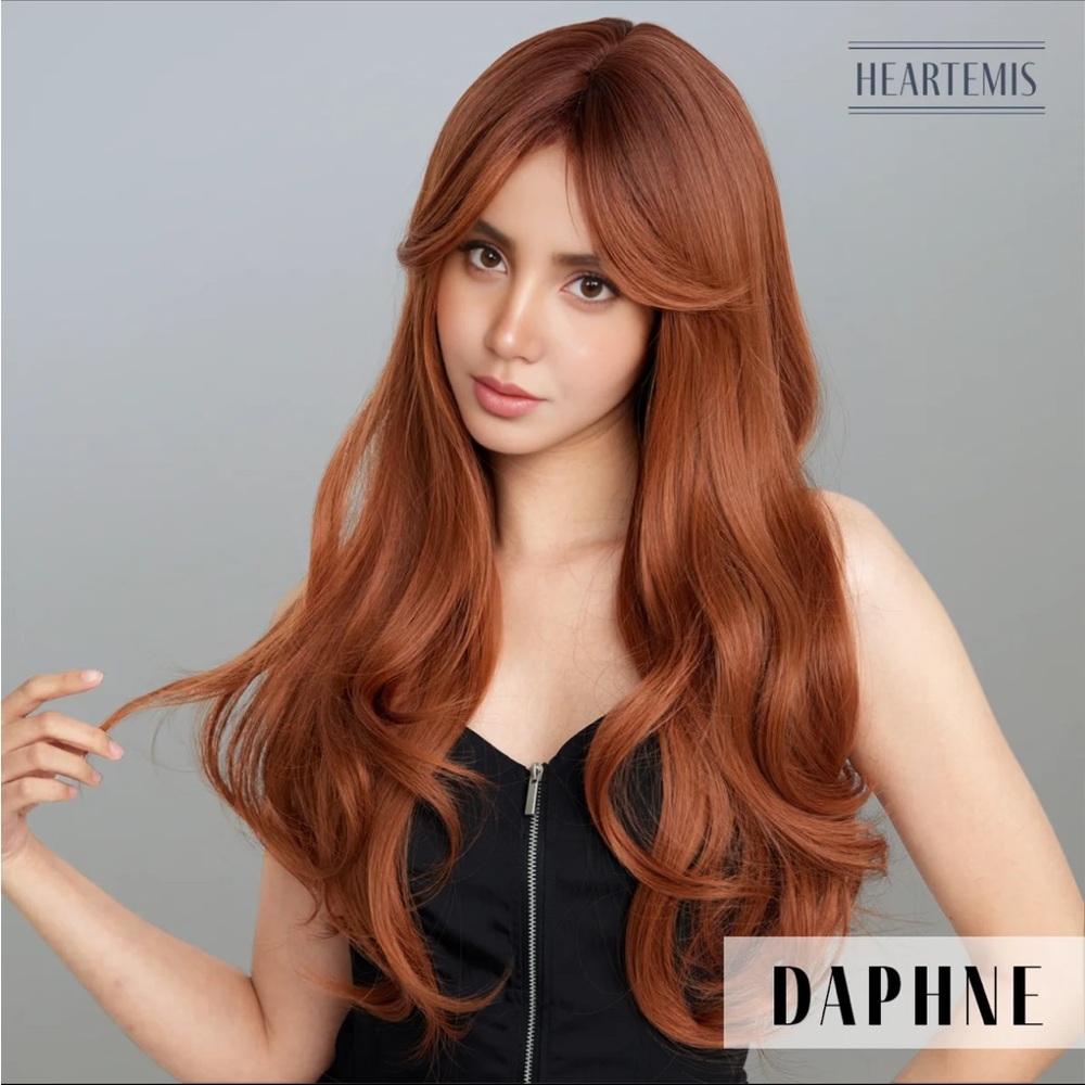 Heartemis 26-inch orange loose wave with bangs wig